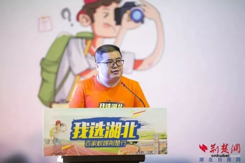 1528353146714370.png blob.png