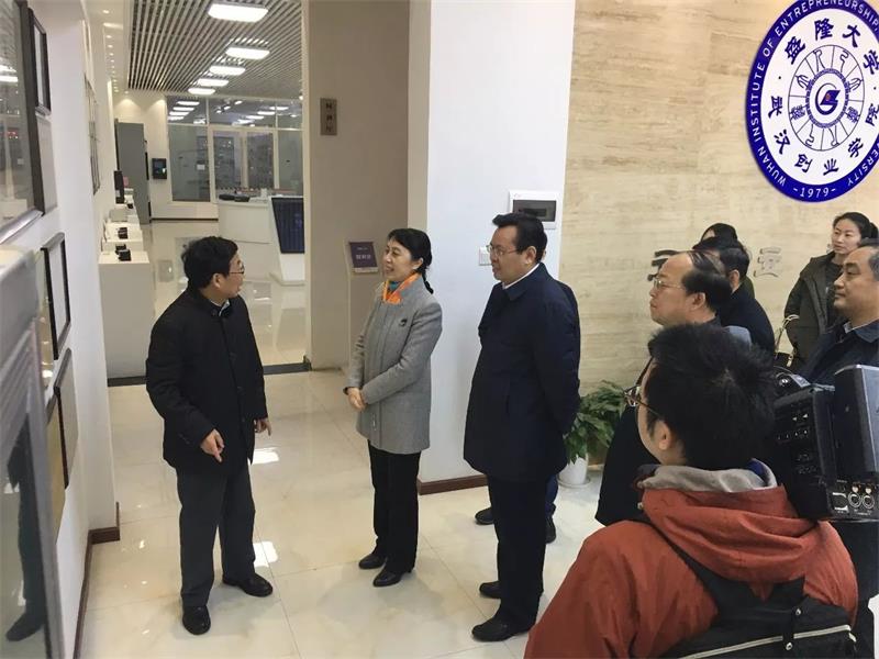 1530606131933144.jpg 2.jpg